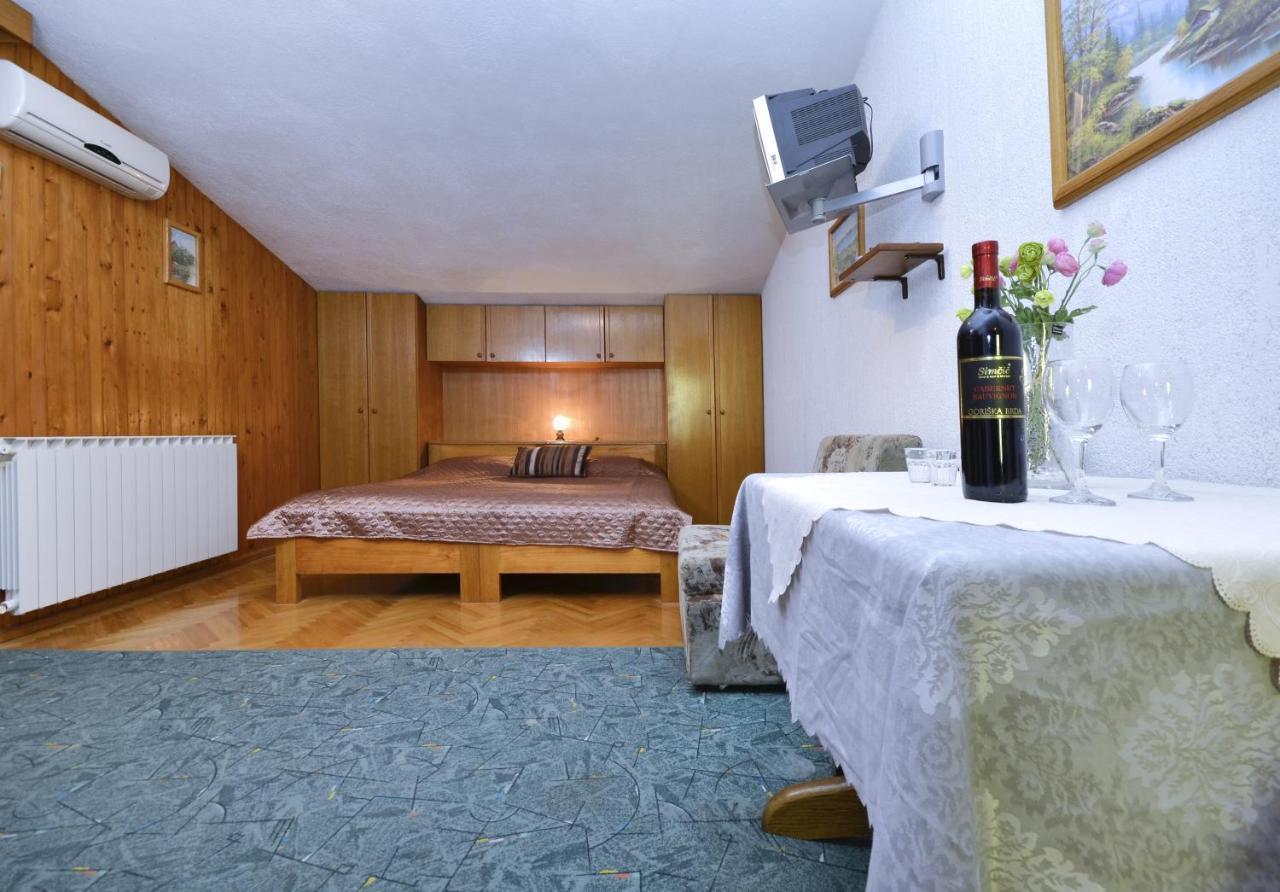Family Friendly Apartments With A Swimming Pool Baska Voda, Makarska - 12442 Buitenkant foto