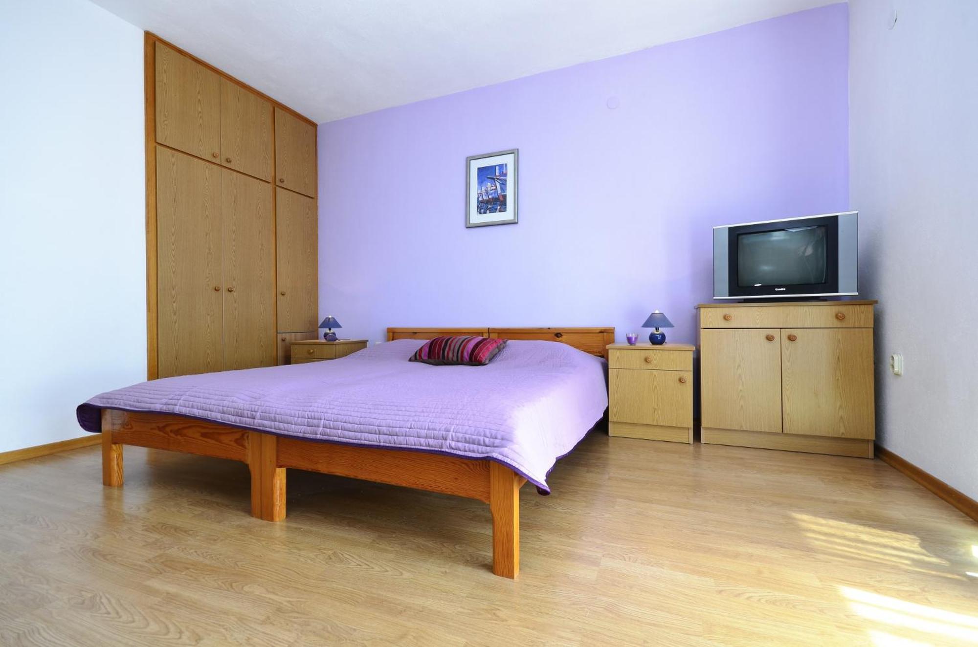 Family Friendly Apartments With A Swimming Pool Baska Voda, Makarska - 12442 Kamer foto